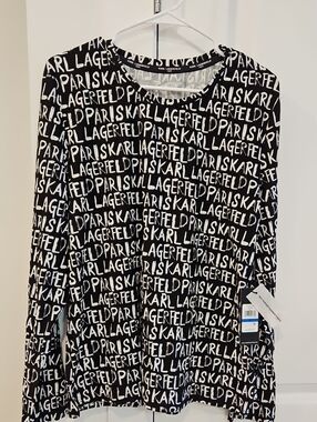 NWT Karl Lagerfeld Black and White All-Over Logo Long Sleeve Tee
